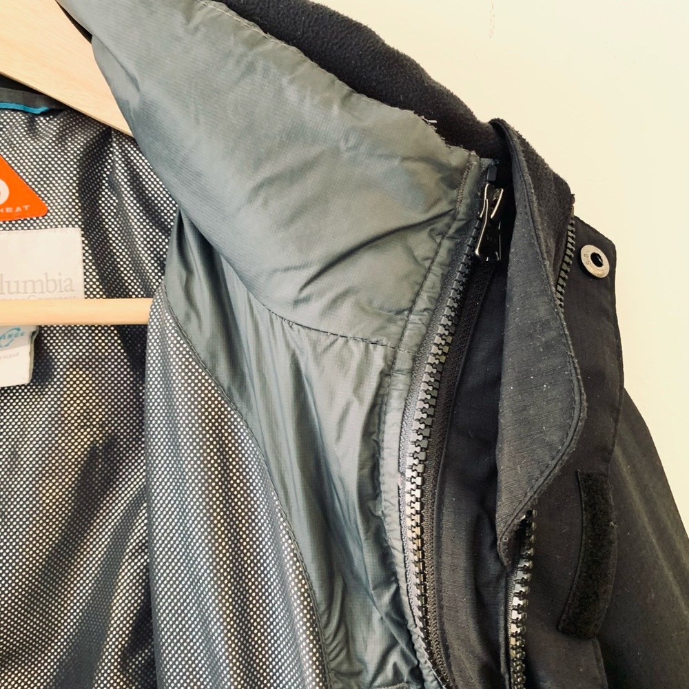 Columbia Layered Men’s Winter Jacket - Picture 3 of 5